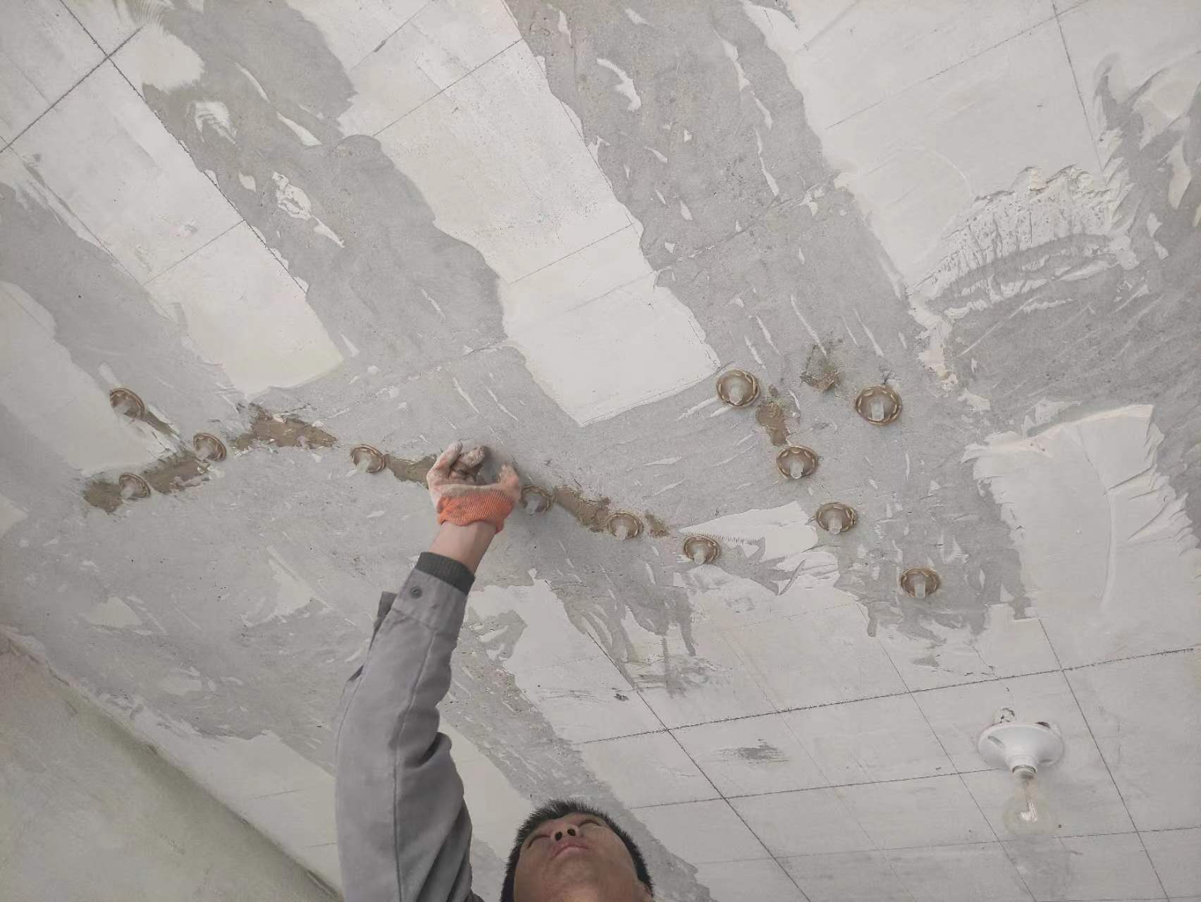 汉南混凝土楼板裂缝为什么会开裂?怎么修补?
